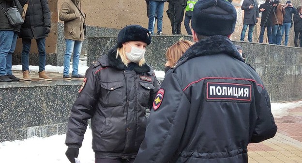 Задержания в Ростове-на-Дону. Фото Константина Волгина для "Кавказского узла" Задержания в Ростове-на-Дону. Фото Константина Волгина для "Кавказского узла"