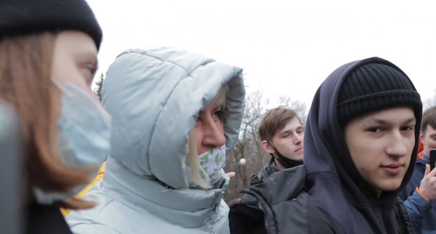 Светлана Шишканова на митинге 31.01.21. Кадр видео
Блокнот Rostov https://www.youtube.com/watch?v=-BjYM3l1WNU&feature=emb_logo Светлана Шишканова на митинге 31.01.21. Кадр видео
Блокнот Rostov https://www.youtube.com/watch?v=-BjYM3l1WNU&feature=emb_logo