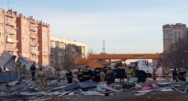 Последствия взрыва в супермаркете "Магнит" во Владикавказе. Фото пресс-службы МЧС https://15.mchs.gov.ru/deyatelnost/press-centr/operativnaya-informaciya/4383495 Последствия взрыва в супермаркете "Магнит" во Владикавказе. Фото пресс-службы МЧС https://15.mchs.gov.ru/deyatelnost/press-centr/operativnaya-informaciya/4383495
