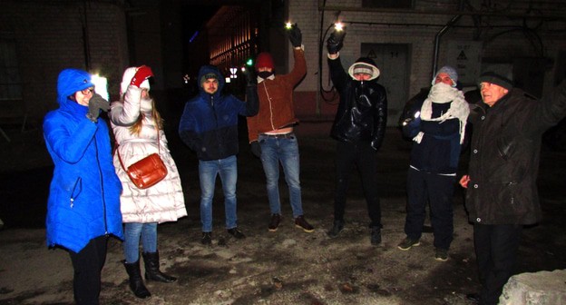 Участники акции протеста в Волгограде 14 февраля. Фото Вячеслава Ященко для "Кавказского узла". Участники акции протеста в Волгограде 14 февраля. Фото Вячеслава Ященко для "Кавказского узла".