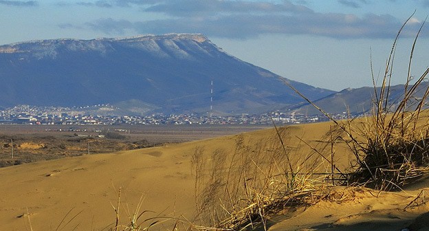 Поселок Тарки. Фото: Suleymannabiev
https://www.instagram.com/p/CK6NtnTpczA/ Поселок Тарки. Фото: Suleymannabiev
https://www.instagram.com/p/CK6NtnTpczA/