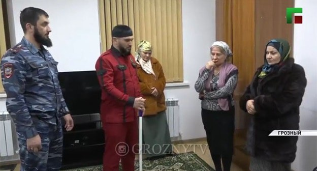 Стопкадр видеоролика со страницы https://www.instagram.com/p/CLe9uUApIbL/