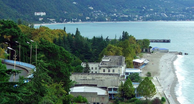 Гагрский район Абхазии. Фото Карим Джамал https://commons.wikimedia.org/wiki/Category:Gagra_District Гагрский район Абхазии. Фото Карим Джамал https://commons.wikimedia.org/wiki/Category:Gagra_District