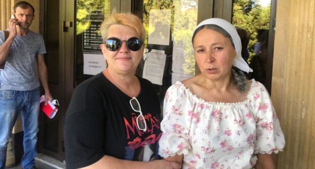 Наталья Загитова (справа). Фото Светланы Кравченко для "Кавказского узла". Наталья Загитова (справа). Фото Светланы Кравченко для "Кавказского узла".