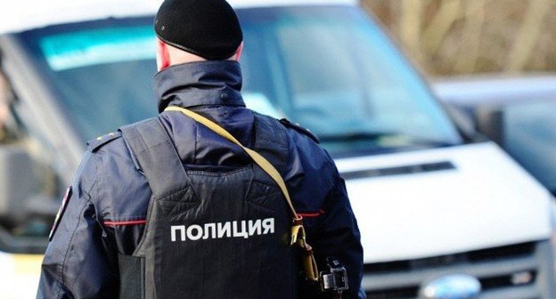 Сотрудник полиции. Фото: официальный сайт Муниципального образования "Город Хасавюрт" https://xacavurt.ru/ Сотрудник полиции. Фото: официальный сайт Муниципального образования "Город Хасавюрт" https://xacavurt.ru/