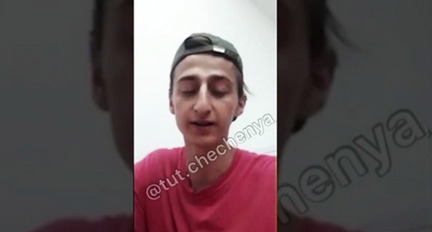 Салман Тепсуркаев. Скриншот видео "Чисто на Хайпе" https://www.youtube.com/watch?v=aVheZKFjZEg Салман Тепсуркаев. Скриншот видео "Чисто на Хайпе" https://www.youtube.com/watch?v=aVheZKFjZEg