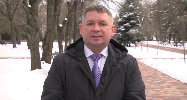 Алдександр Золдотарев, стопкадр видео канала Pobeda26 https://www.youtube.com/watch?app=desktop&v=PXiyFWx8cJQ Алдександр Золдотарев, стопкадр видео канала Pobeda26 https://www.youtube.com/watch?app=desktop&v=PXiyFWx8cJQ