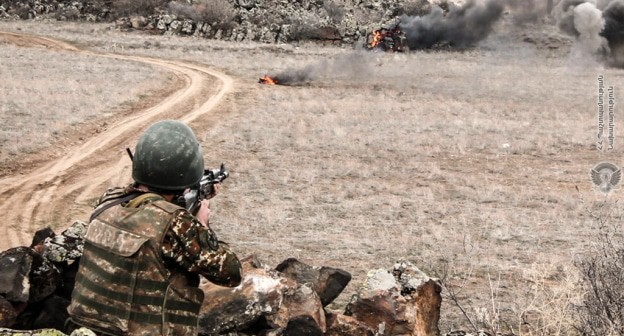 Учения в Армении. Фото: пресс-служба Минобороны Армении. https://mil.am/ru/news/9102 Учения в Армении. Фото: пресс-служба Минобороны Армении. https://mil.am/ru/news/9102