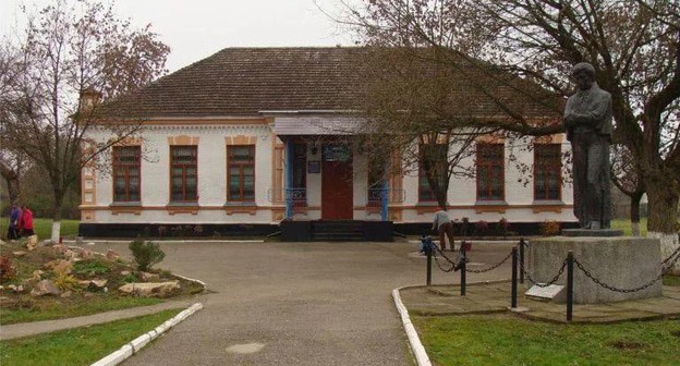 Музей станицы Екатериноградской. Фото Ольгой Суминой для "Кавказского узла" Музей станицы Екатериноградской. Фото Ольгой Суминой для "Кавказского узла"