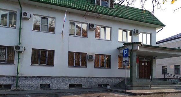 Нальчикский городской суд. Фото: http://nalchiksky.kbr.sudrf.ru/ Нальчикский городской суд. Фото: http://nalchiksky.kbr.sudrf.ru/