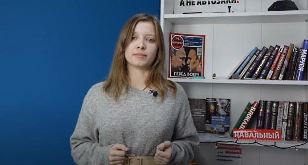 Мария Худоярова. Стопкадр видео канала Штаб Навального в Волгограде, https://www.youtube.com/watch?v=SSAuyriNGR0&feature=emb_logo Мария Худоярова. Стопкадр видео канала Штаб Навального в Волгограде, https://www.youtube.com/watch?v=SSAuyriNGR0&feature=emb_logo