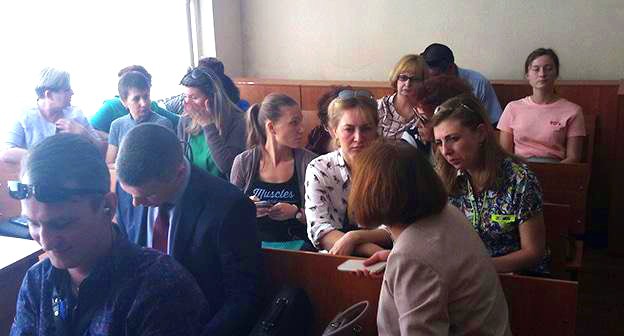 Дольщики в суде. Фото Константина Волгина для "Кавказского узла" Дольщики в суде. Фото Константина Волгина для "Кавказского узла"
