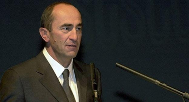 Роберт Кочарян. Фото: administration of Robert Kocharyan https://ru.armeniasputnik.am/politics/20180813/13835702/ehks-prezident-armenii-robert-kocharyan-vypushchen-na-svobodu.html Роберт Кочарян. Фото: administration of Robert Kocharyan https://ru.armeniasputnik.am/politics/20180813/13835702/ehks-prezident-armenii-robert-kocharyan-vypushchen-na-svobodu.html