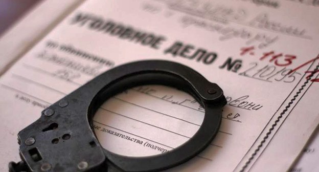 Уголовное дело. Фото: Валентина Мищенко / Югополис Уголовное дело. Фото: Валентина Мищенко / Югополис
