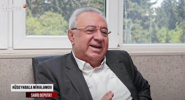 Гусейнбала Мираламов. Стоп-кадр видео https://www.youtube.com/watch?v=4zI8pm-tZgA&t=6s Гусейнбала Мираламов. Стоп-кадр видео https://www.youtube.com/watch?v=4zI8pm-tZgA&t=6s