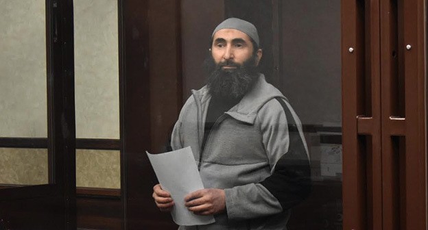 Али Тазиев в зале суда. 27 апреля 2021 года. Фото Константина Волгина для "Кавказского узла" Али Тазиев в зале суда. 27 апреля 2021 года. Фото Константина Волгина для "Кавказского узла"