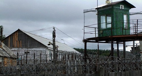 Зона со строгими условиями содержания (СУС). Фото: https://fsin-pismo-gid.ru/istoriya/krasnaya-zona-vzglyad-iznutri-na-poryadki-rezhim-i-zhizn-v-takoj-tyurme Зона со строгими условиями содержания (СУС). Фото: https://fsin-pismo-gid.ru/istoriya/krasnaya-zona-vzglyad-iznutri-na-poryadki-rezhim-i-zhizn-v-takoj-tyurme