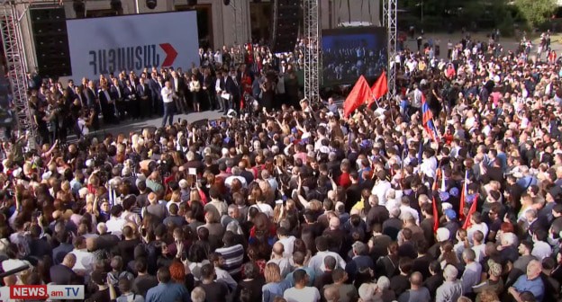 Митинг сторонников Кочаряна. Стопкадр видео канала
NEWS AM https://www.youtube.com/watch?v=DIF4ScoZgtY Митинг сторонников Кочаряна. Стопкадр видео канала
NEWS AM https://www.youtube.com/watch?v=DIF4ScoZgtY