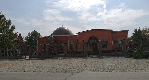 Мечеть в поселке Яблоновском. Фото: mahfouz.siag1 https://yandex.ru/ Мечеть в поселке Яблоновском. Фото: mahfouz.siag1 https://yandex.ru/