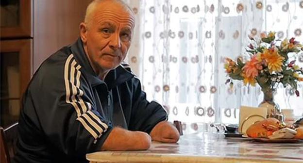 Аслан Иритов. Фото: стоп-кадр видео Зачистка "Вольного Аула" пользователя ProtivPytok Аслан Иритов. Фото: стоп-кадр видео Зачистка "Вольного Аула" пользователя ProtivPytok