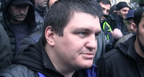 Ахра Авидзба. Фото: скриншот видео "Эхо Кавказа" https://www.ekhokavkaza.com/a/30368826.html Ахра Авидзба. Фото: скриншот видео "Эхо Кавказа" https://www.ekhokavkaza.com/a/30368826.html