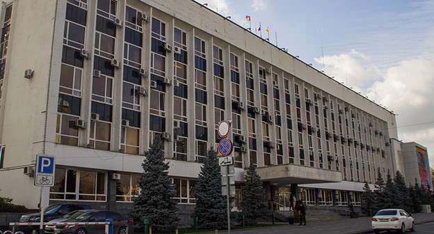 Администрация Краснодара. Фото Дмитрия Пославского, Юга.ру Администрация Краснодара. Фото Дмитрия Пославского, Юга.ру