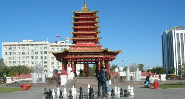 Элиста. Фото, автор: Buzava, https://commons.wikimedia.org/w/index.php?curid=3794212 Элиста. Фото, автор: Buzava, https://commons.wikimedia.org/w/index.php?curid=3794212