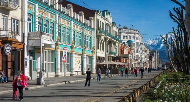 Владикавказ, фото: https://ru.wikipedia.org/wiki/Владикавказ Владикавказ, фото: https://ru.wikipedia.org/wiki/Владикавказ