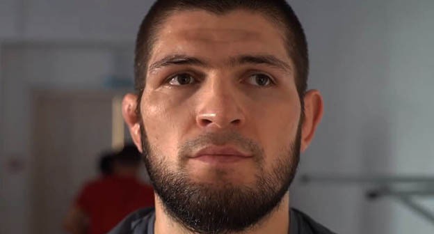 Хабиб Нурмагомедов. Скриншот видео канала Khabib Nurmagomedov на youtube.com, youtube.com/channel/UCVG90hWNJli0TE9zyxFBiQA Хабиб Нурмагомедов. Скриншот видео канала Khabib Nurmagomedov на youtube.com, youtube.com/channel/UCVG90hWNJli0TE9zyxFBiQA