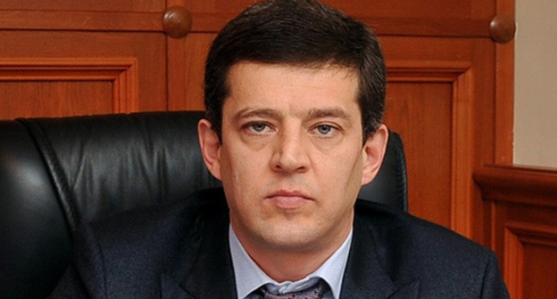 Даниял Шихсаидов. фото:пресс-служба администрации Буйнакского района, http://буйнакскийрайон.рф/uploads/pics/glava_raiona.jpg Даниял Шихсаидов. фото:пресс-служба администрации Буйнакского района, http://буйнакскийрайон.рф/uploads/pics/glava_raiona.jpg