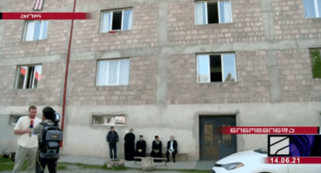Здание интерната для сирот в Ниноцминде. Стоп-кадр репортажа телекомпании "Рустави 2".
Здание интерната для сирот в Ниноцминде. Стоп-кадр репортажа телекомпании "Рустави 2".