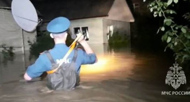 Наводнение на Кубани. Фото пресс-службы МЧС https://23.mchs.gov.ru/ Наводнение на Кубани. Фото пресс-службы МЧС https://23.mchs.gov.ru/