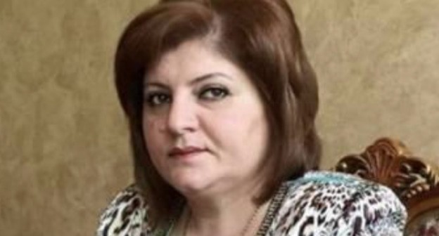 Глава села Караундж укрупненной общины Горис Сюникской области Армении Лусине Аветян. Кадр видео Armenia Today https://www.youtube.com/watch?v=Ncj6B_vQVeo Глава села Караундж укрупненной общины Горис Сюникской области Армении Лусине Аветян. Кадр видео Armenia Today https://www.youtube.com/watch?v=Ncj6B_vQVeo