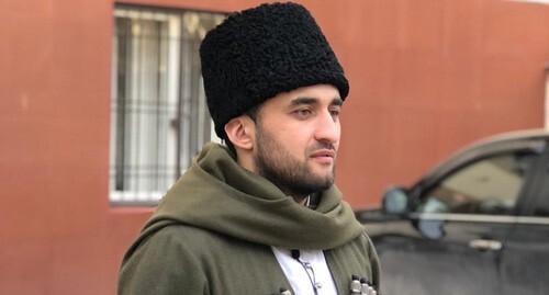 Мартин Кочесоко у здания суда. Фото Людмилы Маратовой для "Кавказского узла" Мартин Кочесоко у здания суда. Фото Людмилы Маратовой для "Кавказского узла"