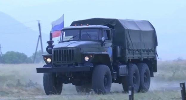 Спецтехника миротворцев в Нагорном Карабахе. Фото пресс-службы МО России Спецтехника миротворцев в Нагорном Карабахе. Фото пресс-службы МО России