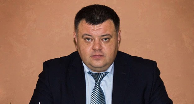 Евгений Борисенко. Фото: официальный сайт администрации Сальского городского поселения http://adm-salsk.ru/glava/ Евгений Борисенко. Фото: официальный сайт администрации Сальского городского поселения http://adm-salsk.ru/glava/
