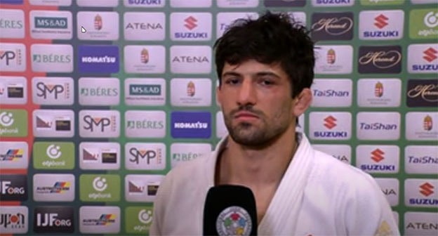 Лаша Шавдатуашвили. Скриншот видео
"Judo"
https://www.youtube.com/watch?v=6_nCLIwkvgY Лаша Шавдатуашвили. Скриншот видео
"Judo"
https://www.youtube.com/watch?v=6_nCLIwkvgY