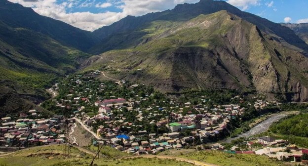 Агвали, фото: https://welcomedagestan.ru/dagestan/tsumadinskij/agvali/?type=photo Агвали, фото: https://welcomedagestan.ru/dagestan/tsumadinskij/agvali/?type=photo