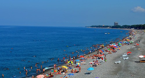 Пляж в Кобулети. Фото: MIKHEIL https://commons.wikimedia.org Пляж в Кобулети. Фото: MIKHEIL https://commons.wikimedia.org