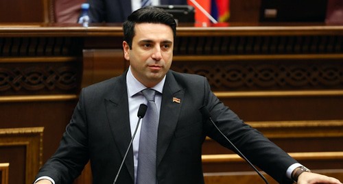 Ален Симонян. Фото: пресс-служба парламента Армении http://www.parliament.am/search.php?lang=rus&what=%D0%B0%D0%BB%D0%B5%D0%BD+%D1%81%D0%B8%D0%BC%D0%BE%D0%BD%D1%8F%D0%BD&where=whole