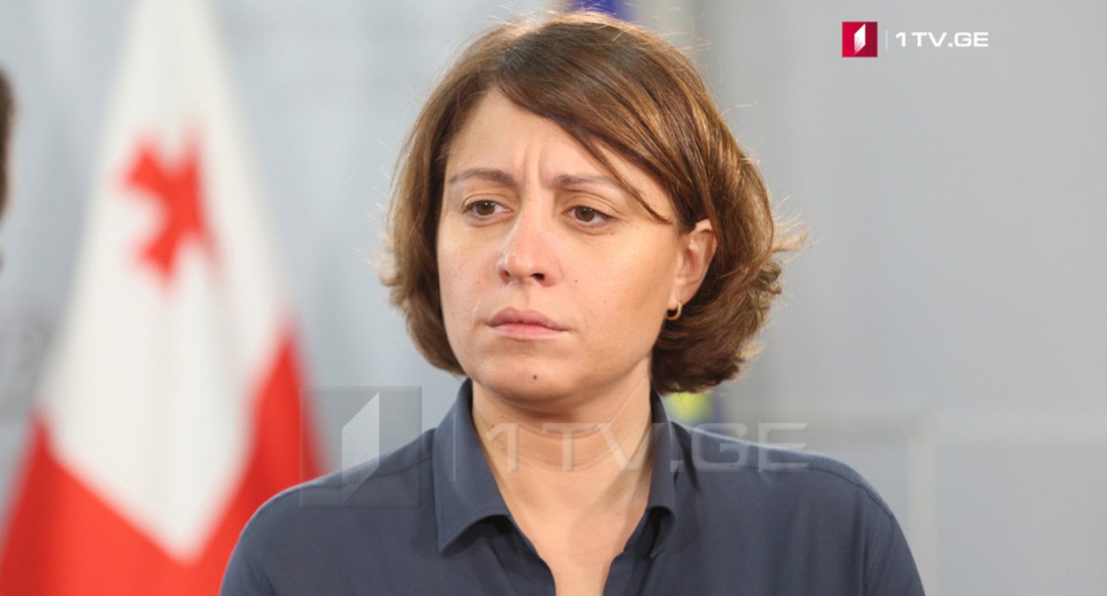 Элене Хоштария. Фото 1TV.ge https://1tv.ge/ru/news/jelene-khoshtarija-moratorij-na-pomilovanie-eshhe-odna-bezotvetstvennost/ Элене Хоштария. Фото 1TV.ge https://1tv.ge/ru/news/jelene-khoshtarija-moratorij-na-pomilovanie-eshhe-odna-bezotvetstvennost/