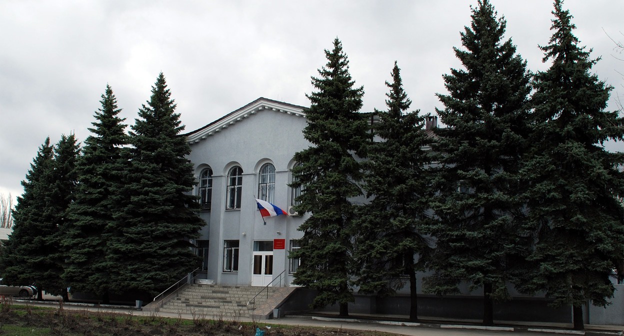Здание Гуковского городского суда Ростовской области. Фото пресс-службы Гуковского городского суда Ростовской области
Здание Гуковского городского суда Ростовской области. Фото пресс-службы Гуковского городского суда Ростовской области