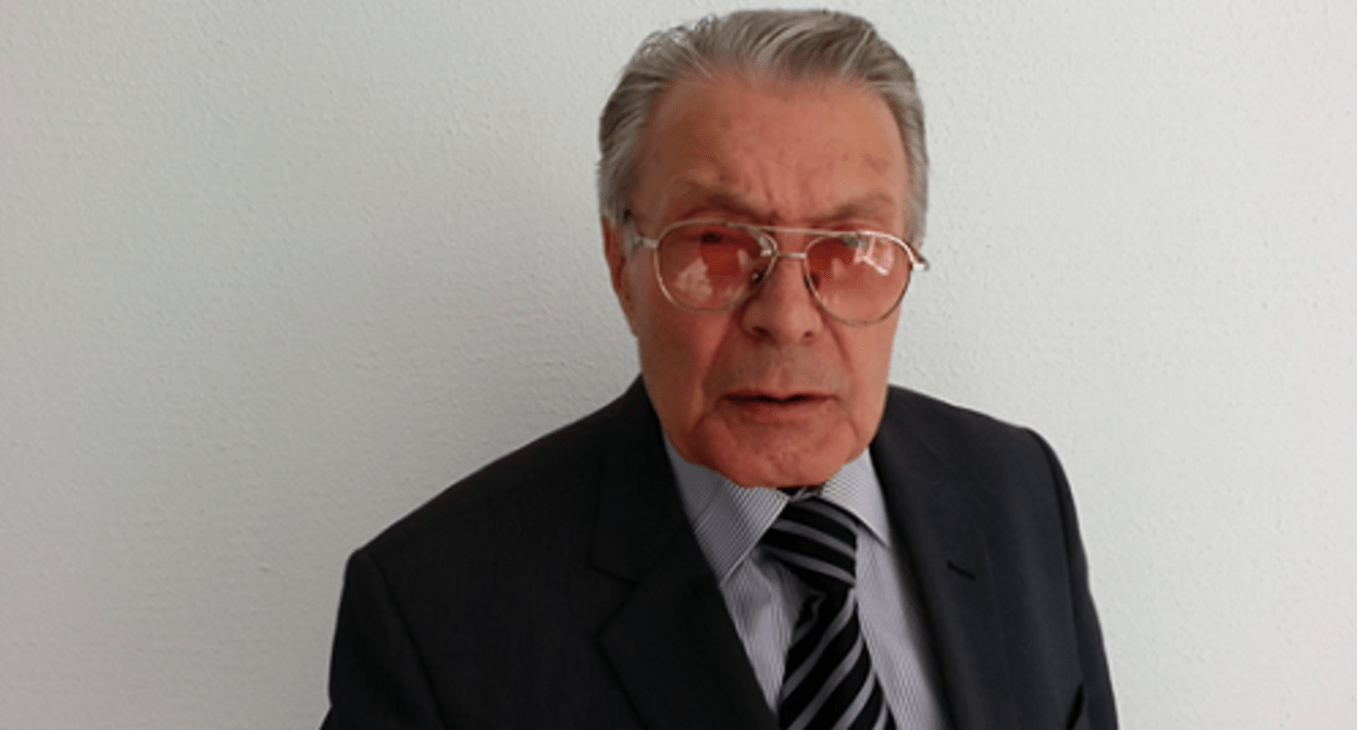 Жантемир Губачиков. Кадр видео www.youtube.com/watch?v=2gQjjYhp-Jg Жантемир Губачиков. Кадр видео www.youtube.com/watch?v=2gQjjYhp-Jg