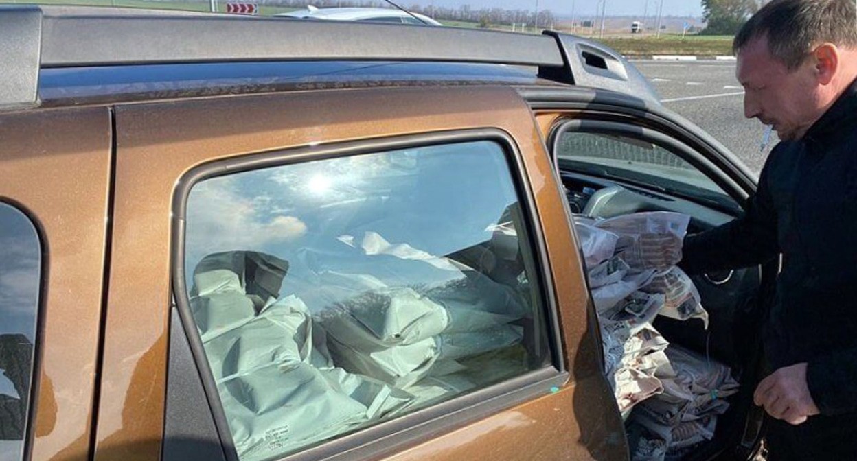 Тираж "Открытой газеты". Фото "Блокнот-Ставрополье" bloknot-stavropol.ru https://bloknot-stavropol.ru/news/za-nepovinovenie-politsii-uchreditel-stavropolskoy-1409809 Тираж "Открытой газеты". Фото "Блокнот-Ставрополье" bloknot-stavropol.ru https://bloknot-stavropol.ru/news/za-nepovinovenie-politsii-uchreditel-stavropolskoy-1409809