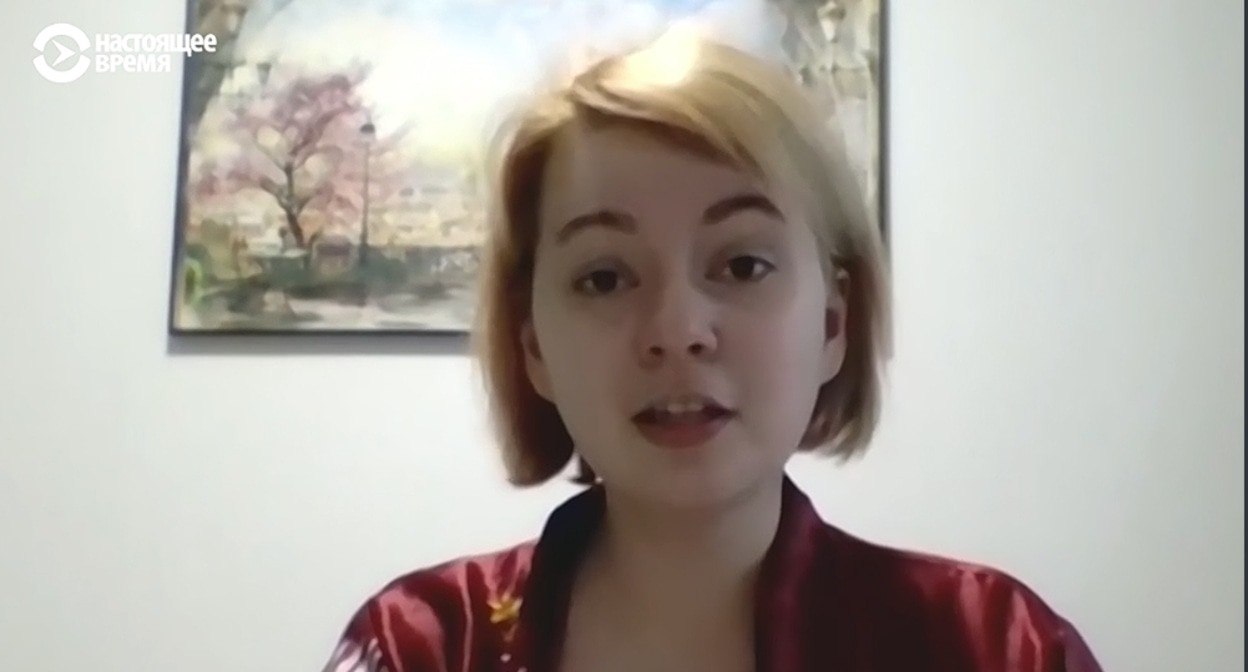 Анастасия Кашкина. Кадр видео Настоящее время https://ru.krymr.com/a/31380106.html Анастасия Кашкина. Кадр видео Настоящее время https://ru.krymr.com/a/31380106.html