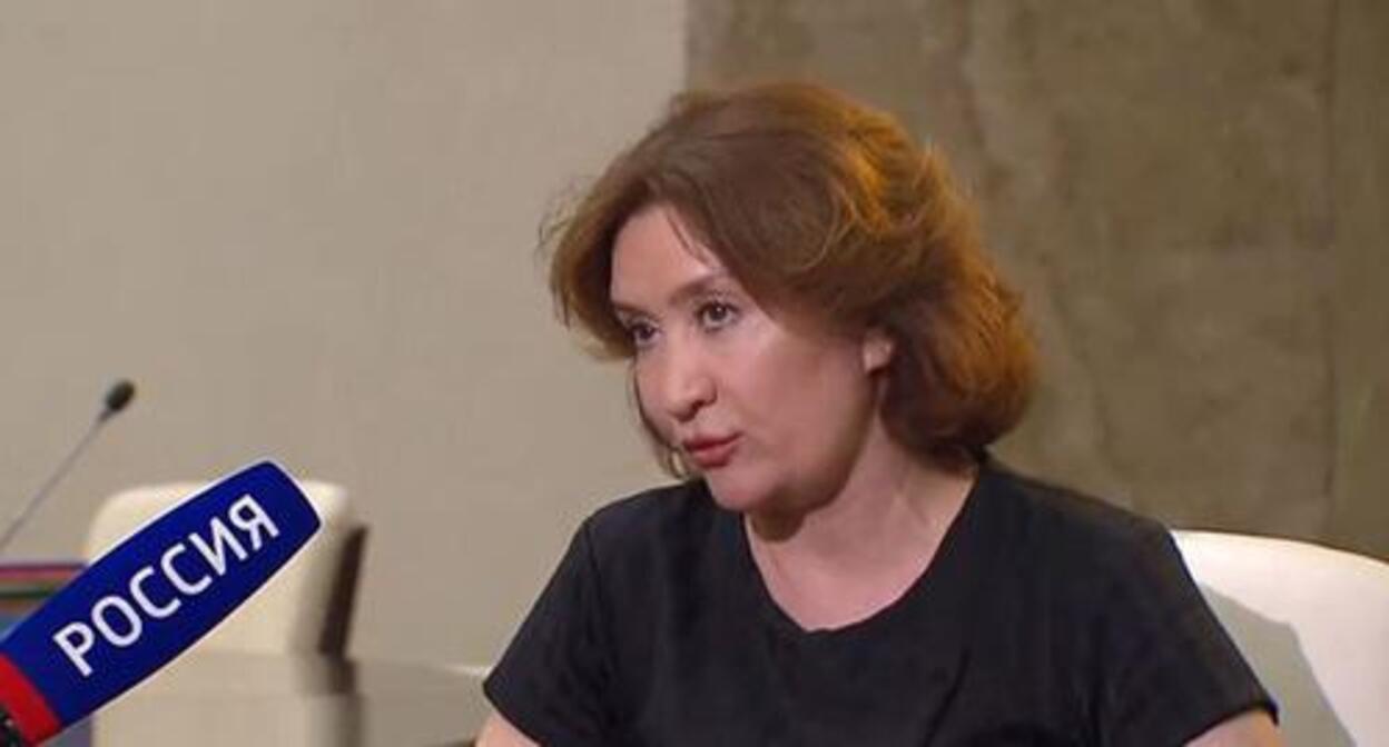 Елена Хахалева. Кадр видео канала "Россия 24" https://www.youtube.com/watch?v=UuCSFnpyx8I Елена Хахалева. Кадр видео канала "Россия 24" https://www.youtube.com/watch?v=UuCSFnpyx8I