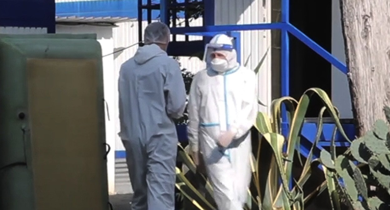 Врачи военного госпиталя в Абхазии. Кадр видео
vmeste-rf.tv https://vmeste-rf.tv/news/rossiyskiy-voennyy-gospital-zavershil-rabotu-v-abkhazii/ Врачи военного госпиталя в Абхазии. Кадр видео
vmeste-rf.tv https://vmeste-rf.tv/news/rossiyskiy-voennyy-gospital-zavershil-rabotu-v-abkhazii/