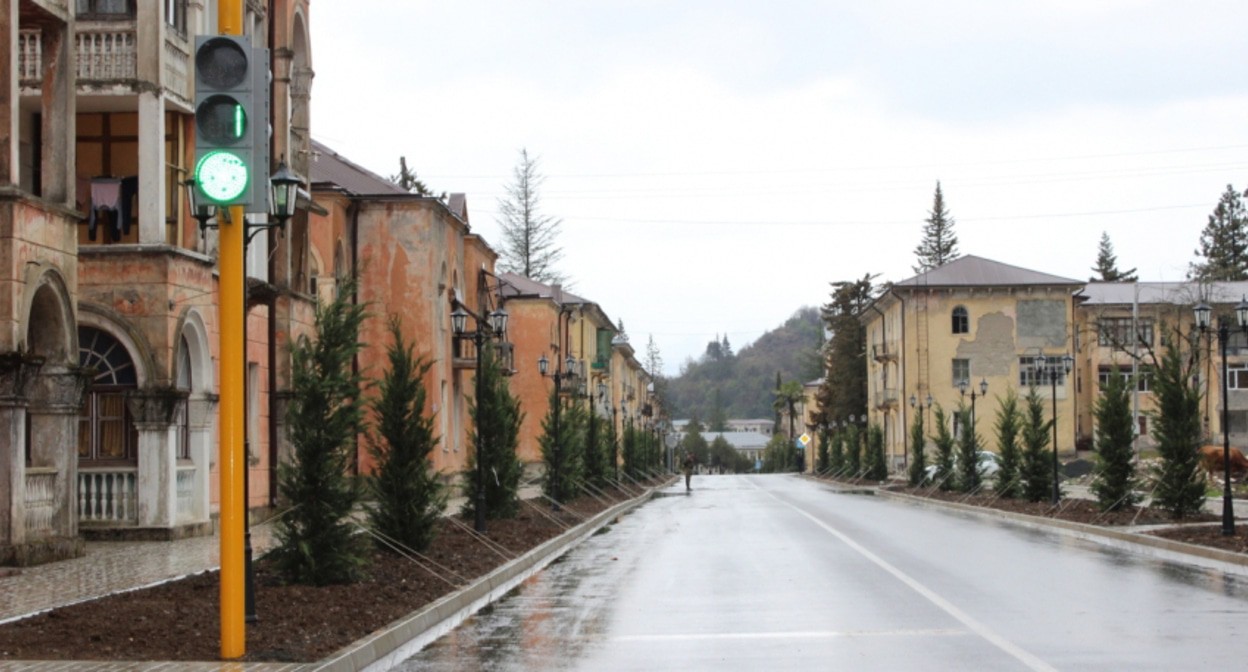 Ткуарчалский район Абхазии. Фото https://wikiway.com/abkhaziya/ Ткуарчалский район Абхазии. Фото https://wikiway.com/abkhaziya/