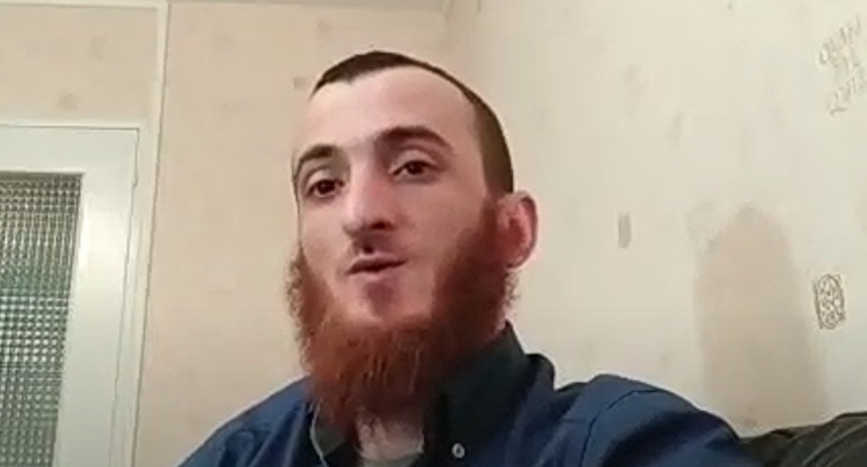 Микаил Мализаев. Кадр видео
"Блог мусульманина" https://www.youtube.com/watch?v=s3dVFHaPFug Микаил Мализаев. Кадр видео
"Блог мусульманина" https://www.youtube.com/watch?v=s3dVFHaPFug