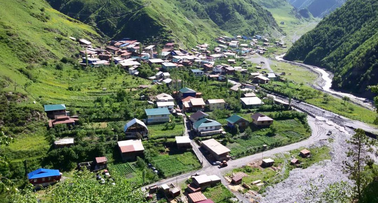 Село Шаитли Цунтинского района Дагестана. Фото Ашаритдаг Село Шаитли Цунтинского района Дагестана. Фото Ашаритдаг